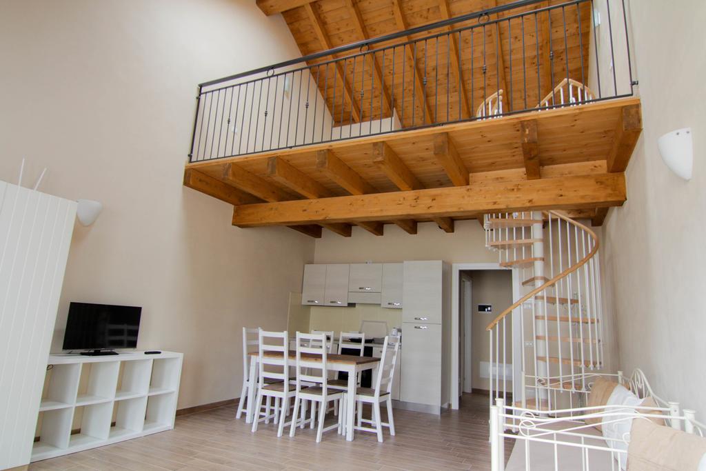 Agriturismo Cascina Della Fontana Лоді Номер фото