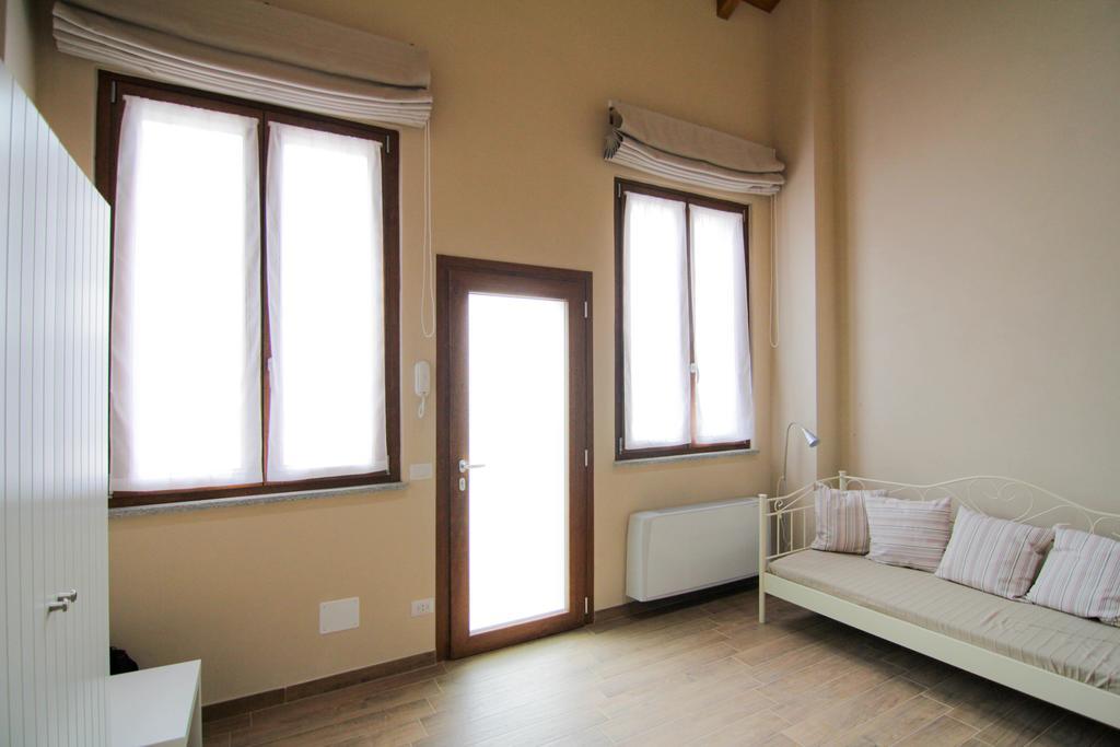 Agriturismo Cascina Della Fontana Лоді Номер фото