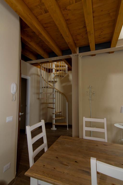 Agriturismo Cascina Della Fontana Лоді Номер фото